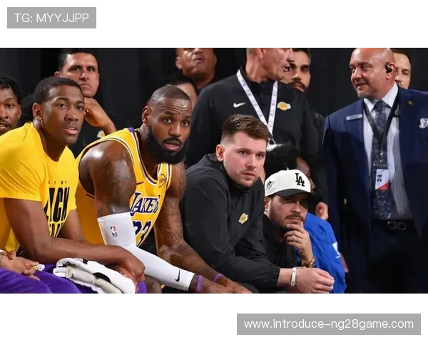 湖人詹姆斯状态回暖带队连胜联盟其他强队密切关注